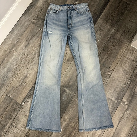 LIKE NEW Etica Sasha Modern Flare Jeans, Size 26 - Picture 6 of 12